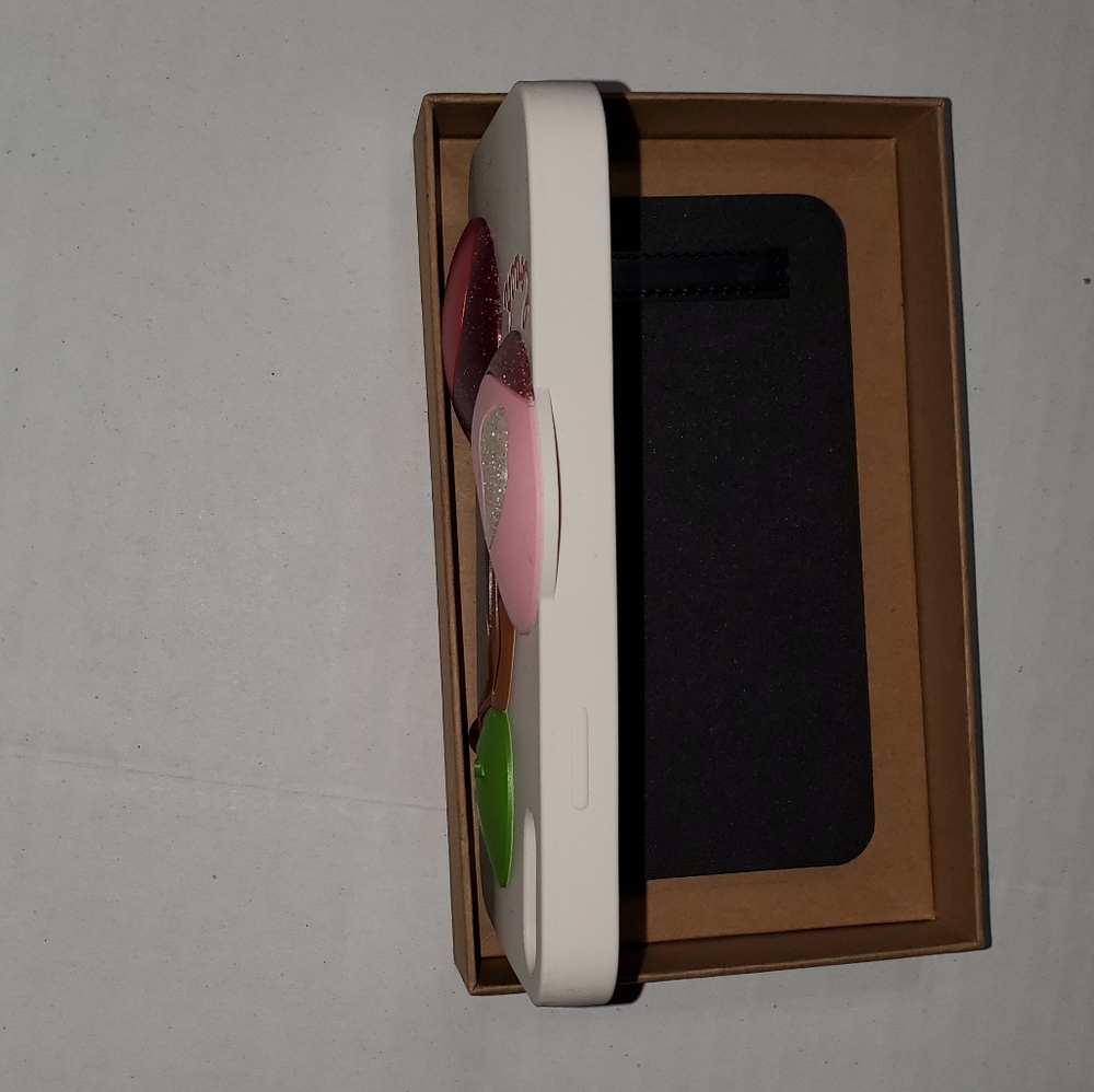 Coach iPhone (X) Case - Picture 5 of 5